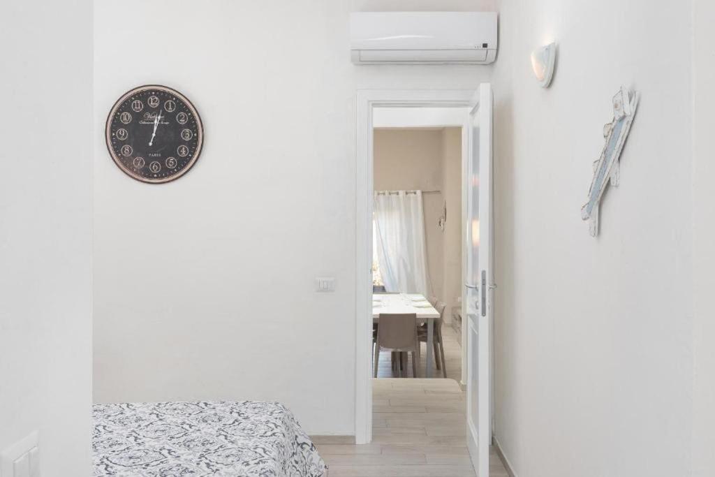 Bellissimo Appartamento Con Veranda Privata Al Centro Di פורטו רוטונדו מראה חיצוני תמונה