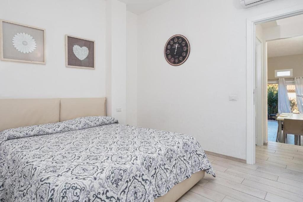 Bellissimo Appartamento Con Veranda Privata Al Centro Di פורטו רוטונדו מראה חיצוני תמונה
